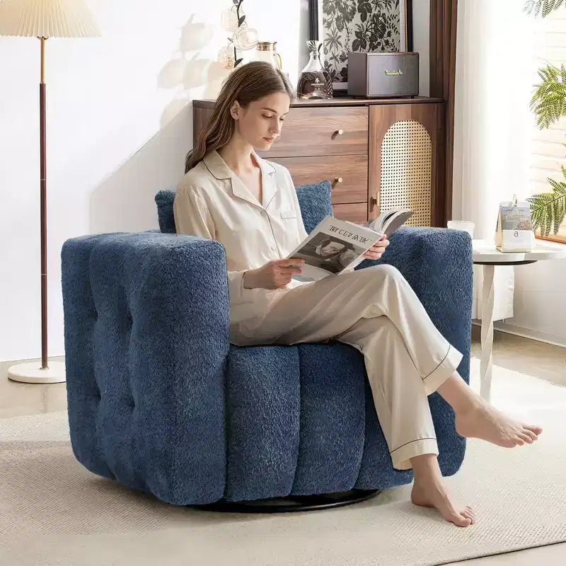 Poltrona girevole in tessuto beige/blu/marrone, struttura in legno, seduta singola