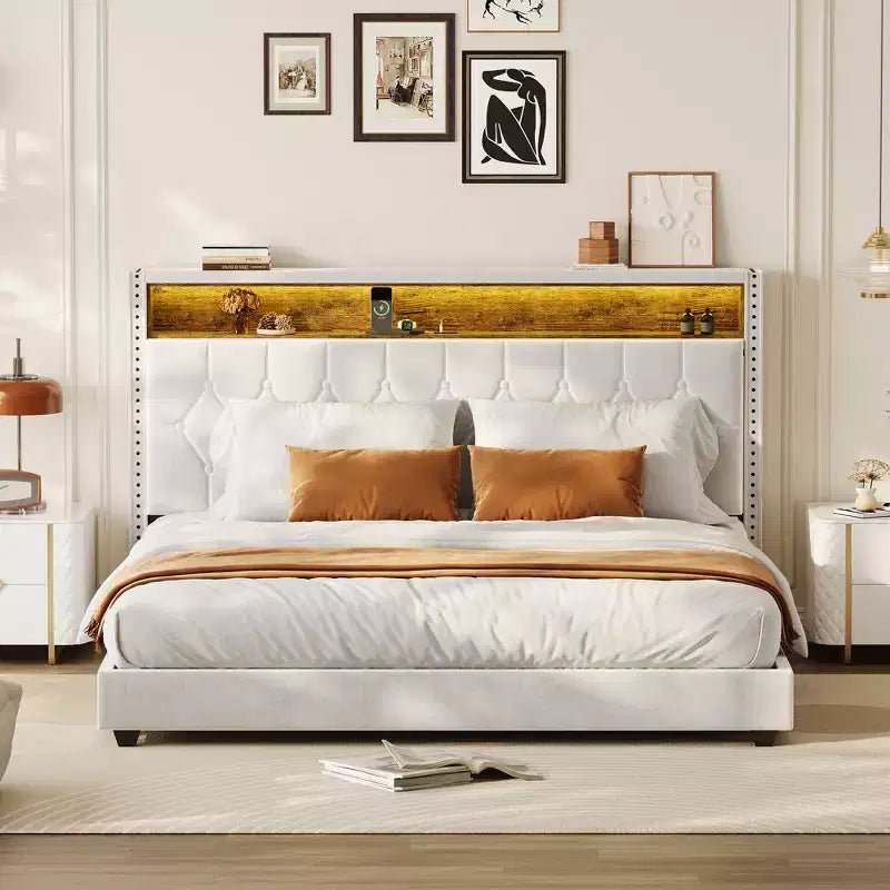 Letto a piattaforma imbottito beige con testiera e ricarica USB, Matrimoniale/Queen/King, 1-2 persone