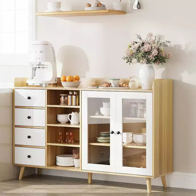 Credenza in noce/legno color legno con ante in vetro, cassetti e ripiani regolabili