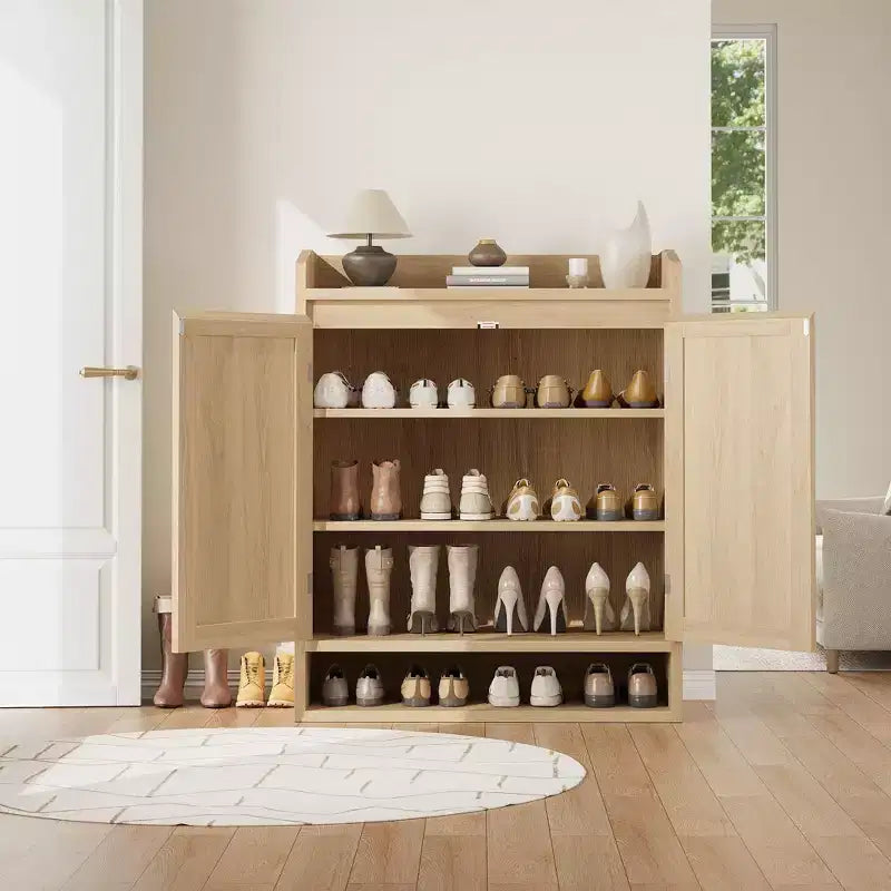 Armadietto portascarpe chiuso in rattan nero e rovere, 24 paia, autoportante