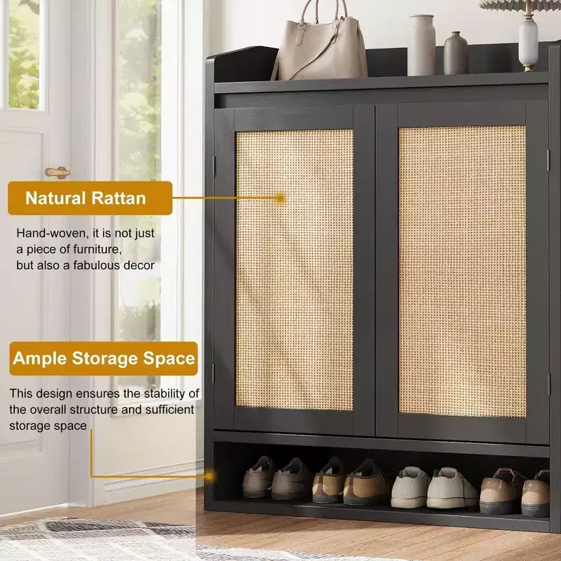 Armadietto portascarpe chiuso in rattan nero e rovere, 24 paia, autoportante