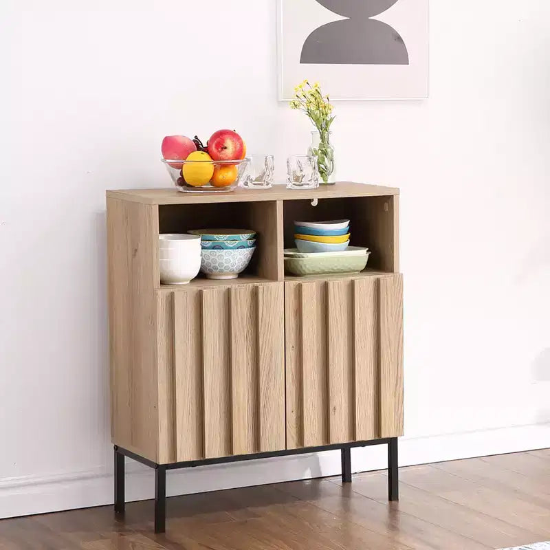 Credenza a due ante Oak Wave Stripe, mobile contenitore effetto legno